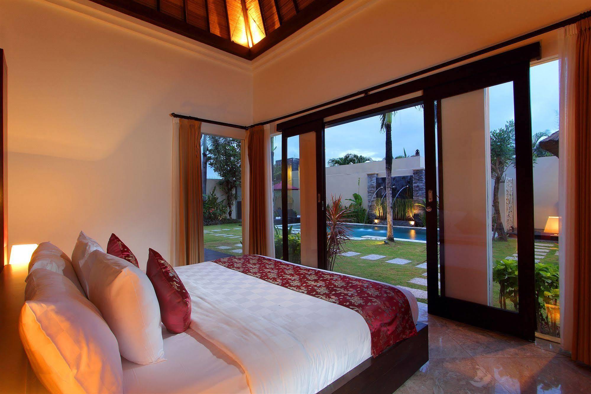 Rc Villas And Spa Bali Seminyak Eksteriør billede