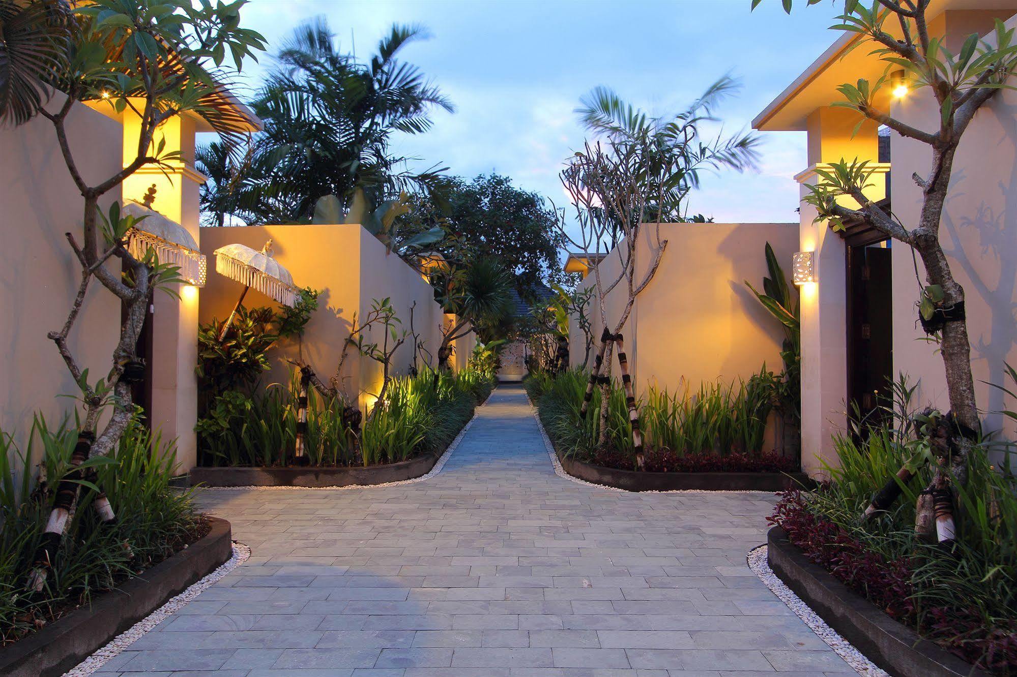 Rc Villas And Spa Bali Seminyak Eksteriør billede